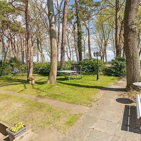 Haus Eva Mar Am 3 アパート